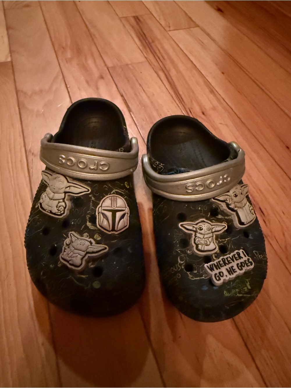 CROCS Kids Black and Silver Star Wars Grogu Clogs